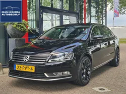 Zwart Gebruikt 2011 VW Passat Sedan | € 12.890 (Duur)