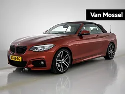 Oranje Gebruikt 2020 BMW 220 Executive Cabriolet | € 33.400 (Eerlijke prijs)
