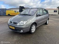 Grijs Gebruikt 2001 Renault Scénic Dynamique MPV | € 1.499 (Eerlijke prijs)