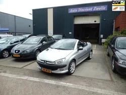 Grijs Gebruikt 2002 Peugeot 206 CC Cabriolet | € 1.599 (Eerlijke prijs)