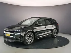 Zwart Gebruikt 2025 Skoda Enyaq iV SportLine SUV | € 56.900