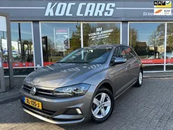 Grijs Gebruikt 2018 VW Polo Beats Hatchback | € 13.950 (Eerlijke prijs)