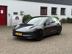 Grijs Gebruikt 2024 Tesla Model 3 RWD Sedan | € 34.600 (Eerlijke prijs)