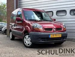 Rood Gebruikt 2005 Renault Kangoo Authentique MPV | € 2.450 (Duur)