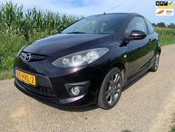 Bruin Gebruikt 2009 Mazda 2 Hatchback | € 2.450