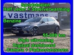 Grijs Gebruikt 2022 Mercedes A160 Style Hatchback | € 22.499 (Goede deal)