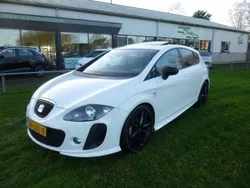 Wit Gebruikt 2010 Cupra Leon Hatchback | € 7.950