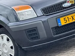 Grijs Gebruikt 2007 Ford Fusion Futura MPV | € 3.925 (Eerlijke prijs)