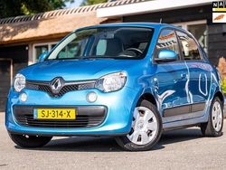 Blauw Gebruikt 2015 Renault Twingo Authentique Hatchback | € 6.411 (Eerlijke prijs)