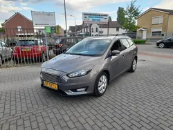 Bruin Gebruikt 2015 Ford Focus Titanium Stationwagen | € 8.395 (Eerlijke prijs)