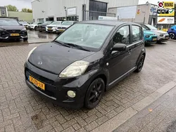 Zwart Gebruikt 2008 Daihatsu Sirion Hatchback | € 2.950 (Goede deal)
