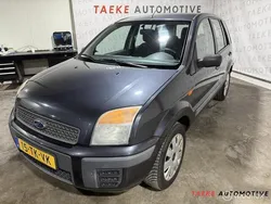 Grijs Gebruikt 2006 Ford Fusion MPV | € 850 (Goede deal)