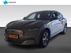 Grijs Gebruikt 2021 Ford Mustang Mach-E SUV | € 24.930 (Goede deal)