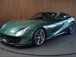 Groen, metallic lak Gebruikt 2020 Ferrari 812 Cabriolet | € 489.500