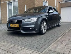 Grijs Gebruikt 2014 Audi A3 Sedan | € 15.500 (Iets duurder)