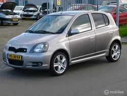 Grijs Gebruikt 2002 Toyota Yaris Sport Hatchback | € 2.950 (Goede deal)