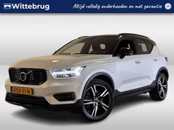 Wit Gebruikt 2020 Volvo XC40 Inscription SUV | € 29.925 (Eerlijke prijs)