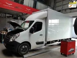Wit Gebruikt 2011 Renault Master Van | € 12.500