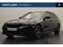 Zwart, metallic lak Gebruikt 2024 BMW 320 Executive Stationwagen | € 49.450 (Duur)