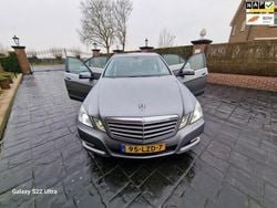 Grijs Gebruikt 2010 Mercedes E220 Avantgarde Sedan | € 5.950 (Eerlijke prijs)