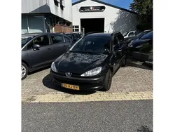 Zwart Gebruikt 2005 Peugeot 206 Stationwagen | € 395 (Eerlijke prijs)