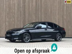 Zwart Gebruikt 2019 BMW 330 Executive Sedan | € 29.900 (Goede deal)