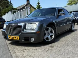 Grijs, metallic lak Gebruikt 2010 Chrysler 300C Platinum Sedan | € 3.950 (Super prijs)