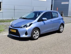 Blauw Gebruikt 2013 Toyota Yaris Comfort Hatchback | € 8.450 (Eerlijke prijs)