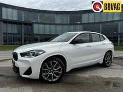 Wit Gebruikt 2023 BMW X2 Executive SUV | € 38.880 (Eerlijke prijs)