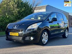 Zwart Gebruikt 2011 Peugeot 5008 GTi MPV | € 4.950 (Eerlijke prijs)
