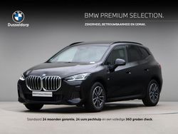 Saphirschwarz metallic (donker zwart metallic) Gebruikt 2024 BMW 230e Active Tourer Comfort Edition MPV | € 44.950