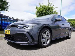Grijs Gebruikt 2020 VW Golf VIII R-line Hatchback | € 24.945 (Eerlijke prijs)