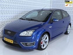 Blauw Gebruikt 2006 Ford Focus ST Hatchback | € 5.999 (Super prijs)