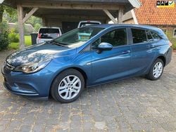 Blauw Gebruikt 2016 Opel Astra Edition Stationwagen | € 5.250 (Eerlijke prijs)