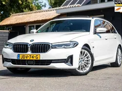 Wit Gebruikt 2022 BMW 530e Stationwagen | € 36.700 (Super prijs)