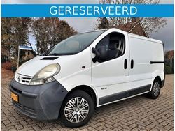 Wit Gebruikt 2005 Nissan Primastar MPV | € 8.495