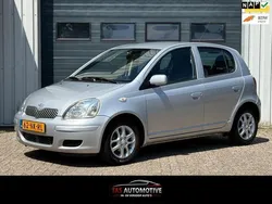 Grijs Gebruikt 2003 Toyota Yaris Sol Hatchback | € 3.450 (Eerlijke prijs)