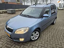 Blauw, metallic lak Gebruikt 2007 Skoda Roomster Stationwagen | € 2.250 (Goede deal)