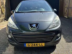 Grijs Gebruikt 2010 Peugeot 207 MPV | € 2.000 (Goede deal)