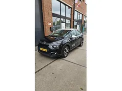 Zwart Gebruikt 2021 Citroën C3 PureTech Hatchback | € 12.450 (Eerlijke prijs)