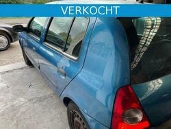 Blauw Gebruikt 2004 Renault Clio II Hatchback | € 549 (Super prijs)