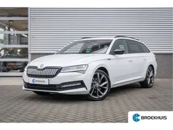 Wit Gebruikt 2023 Skoda Superb Business Line Stationwagen | € 34.900 (Eerlijke prijs)