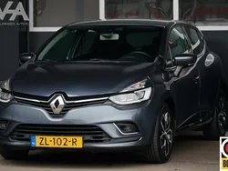 Grijs Gebruikt 2019 Renault Clio IV Intens Hatchback | € 11.750 (Eerlijke prijs)