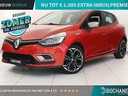 Red flame (tennp) Gebruikt 2017 Renault Clio IV Bose Edition Hatchback | € 10.940 (Eerlijke prijs)