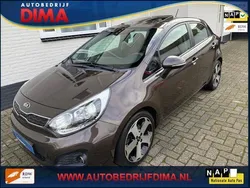 Bruin Gebruikt 2014 Kia Rio Hatchback | € 9.990 (Duur)