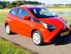 Rood Gebruikt 2021 Toyota Aygo Hatchback | € 14.895 (Eerlijke prijs)