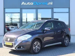 Grijs, metallic lak Gebruikt 2013 Suzuki SX4 MPV | € 9.495 (Duur)