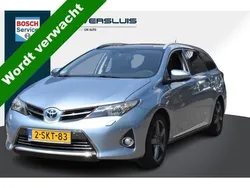 Blauw, metallic lak Gebruikt 2013 Toyota Auris Touring Sports Stationwagen | € 9.850 (Goede deal)