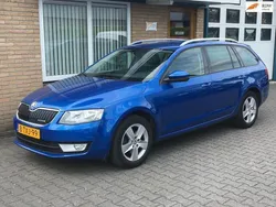 Blauw Gebruikt 2014 Skoda Octavia Business Line Stationwagen | € 4.950