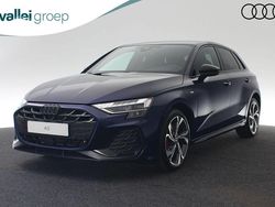 Blauw Nieuw 2025 Audi A3 Sportback e-tron Competition Hatchback | € 54.675 (Duur)